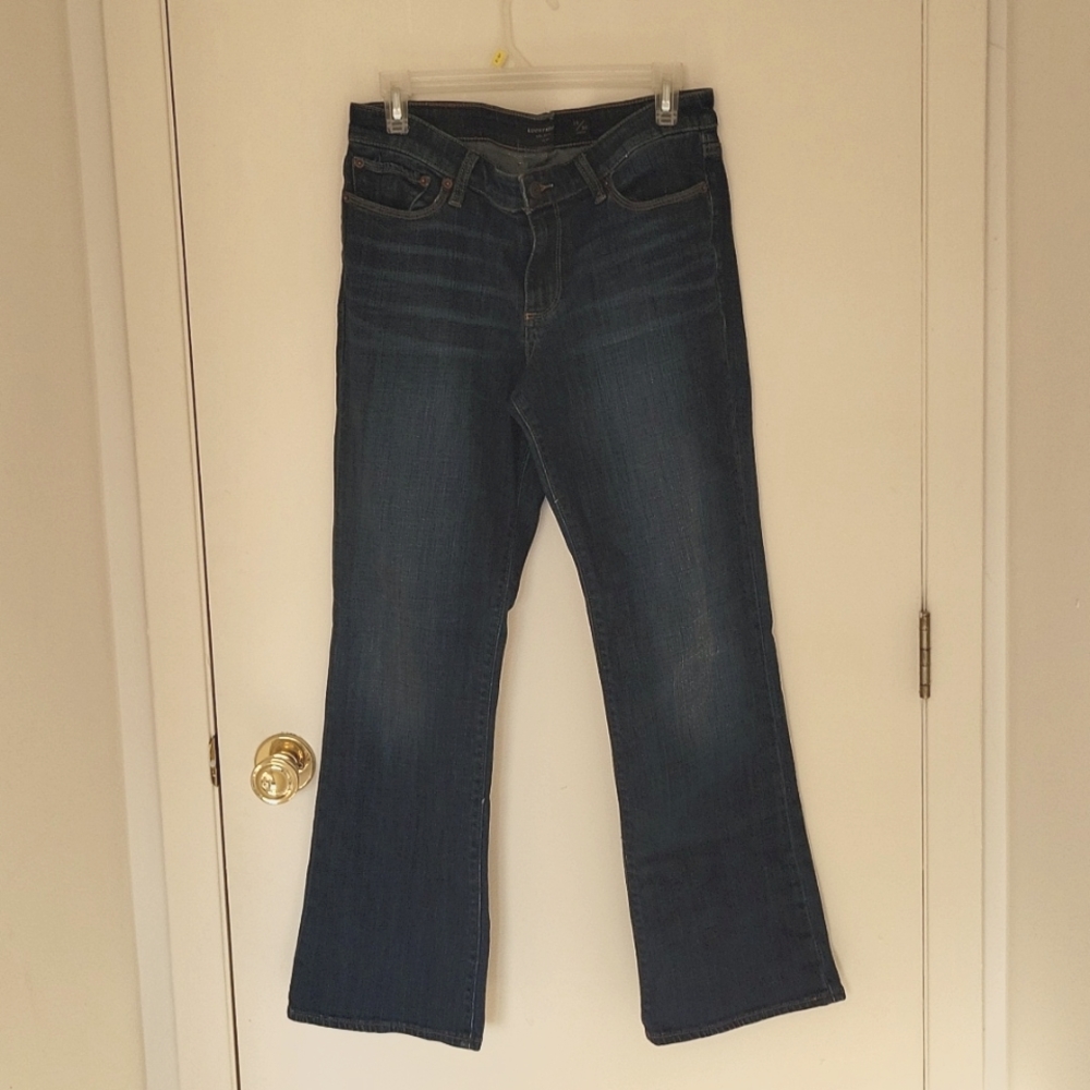 Like new Lucky Brand boot cut jeans. Size 10/30 short